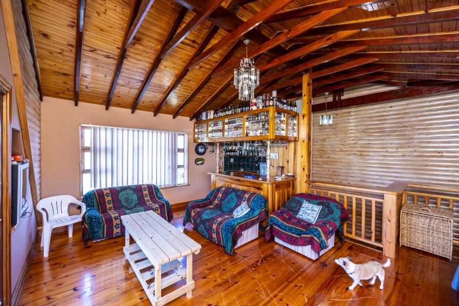 10 Bedroom Property for Sale in Cintsa East Eastern Cape